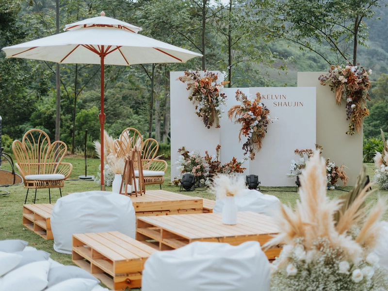 A Guide To Photo Booths For Weddings