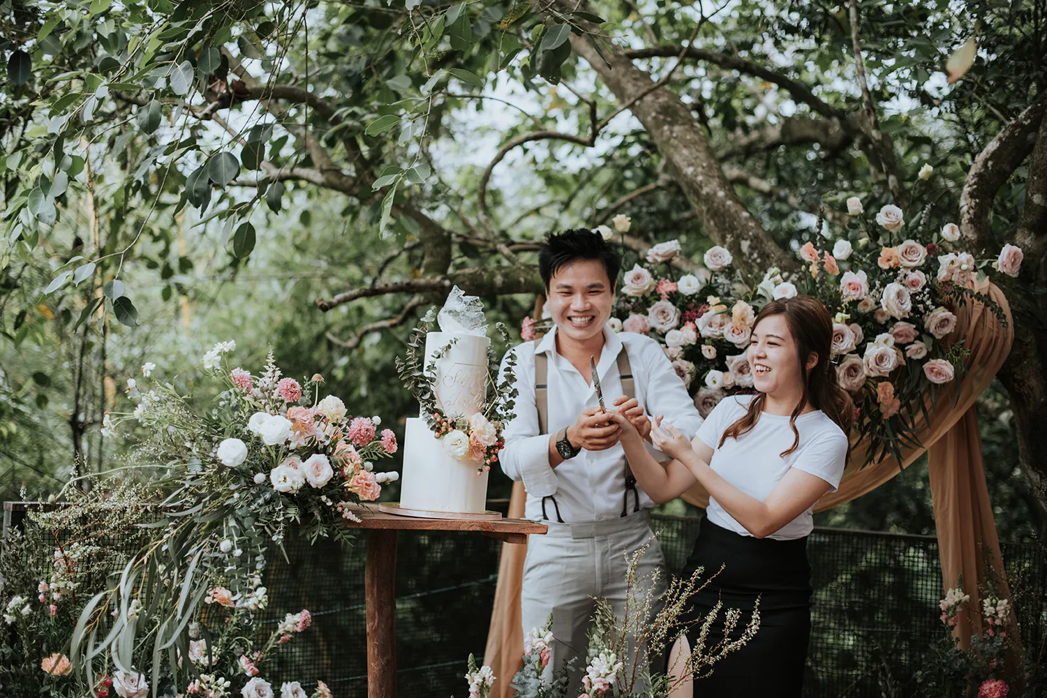 Munkeat Photography. theweddingnotebook.com