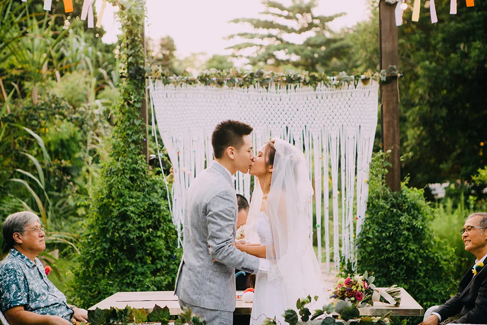Photo by AndroidsinBoots. theweddingnotebook.com