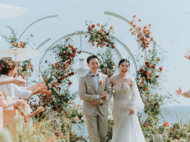 A Lively Rust Orange Wedding Weekend at Soori Bali