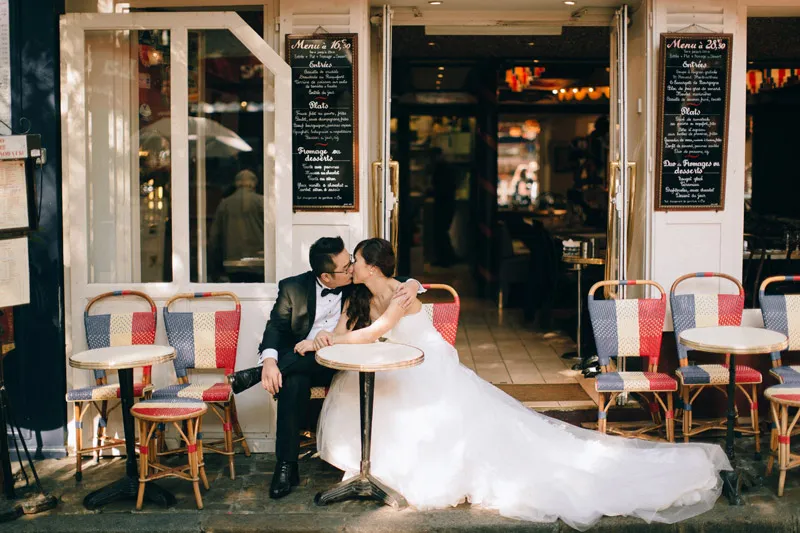 Photo by Adam Ong Photography. theweddingnotebook.com