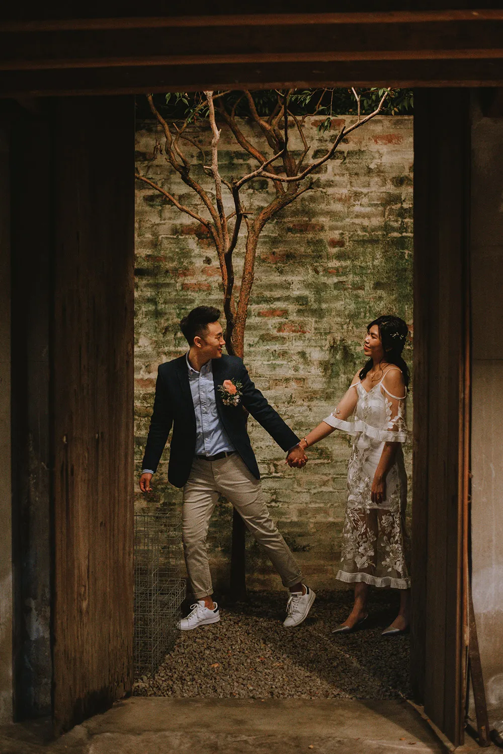 Photo by Snap by Three. theweddingnotebook.com