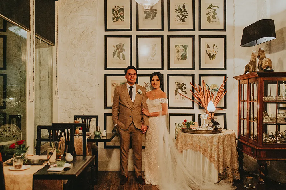 Photo by Diktat Photography. theweddingnotebook.com