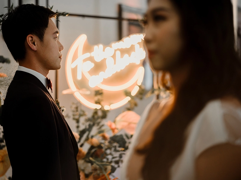 A Lush, Intimate Floral-Themed Wedding With Pops Of Colour At Tamarind Hill