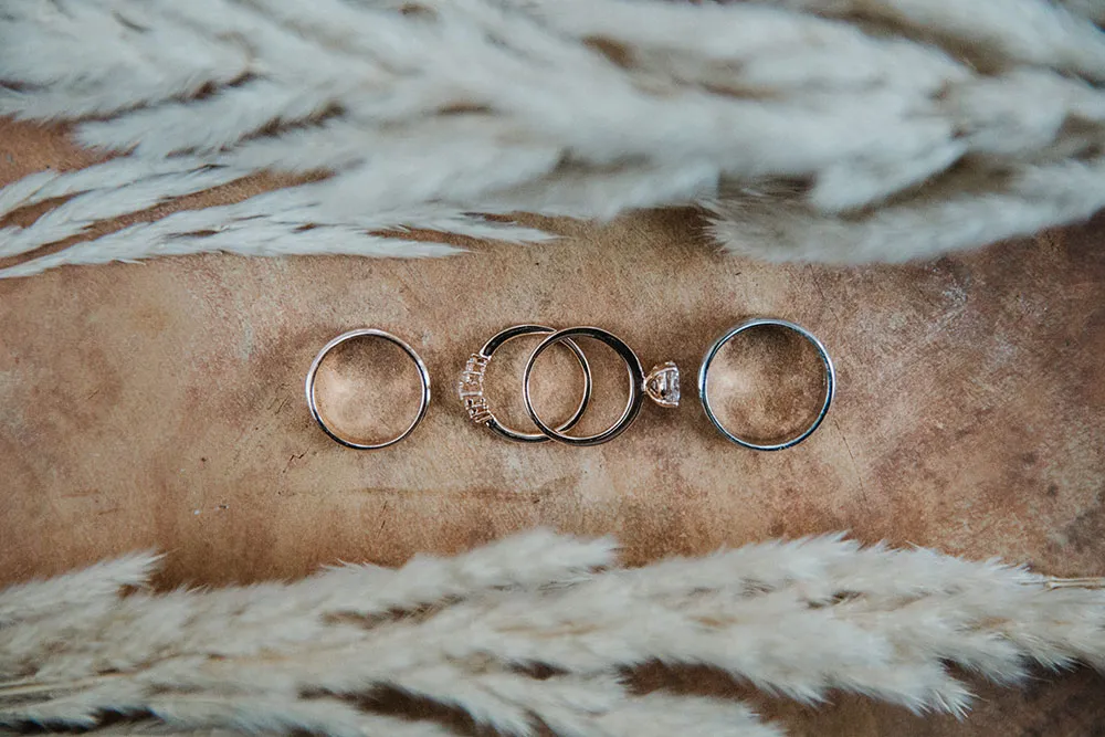 Photo by Iluminen. theweddingnotebook.com