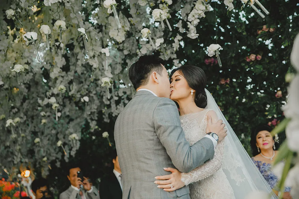 Photo by Terralogical. theweddingnotebook.com