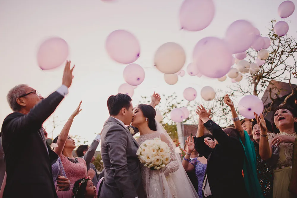 Photo by Terralogical. theweddingnotebook.com