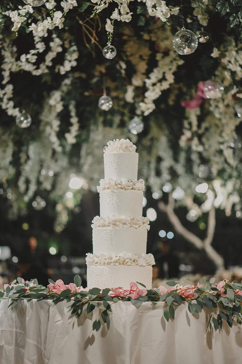 Photo by Terralogical. theweddingnotebook.com