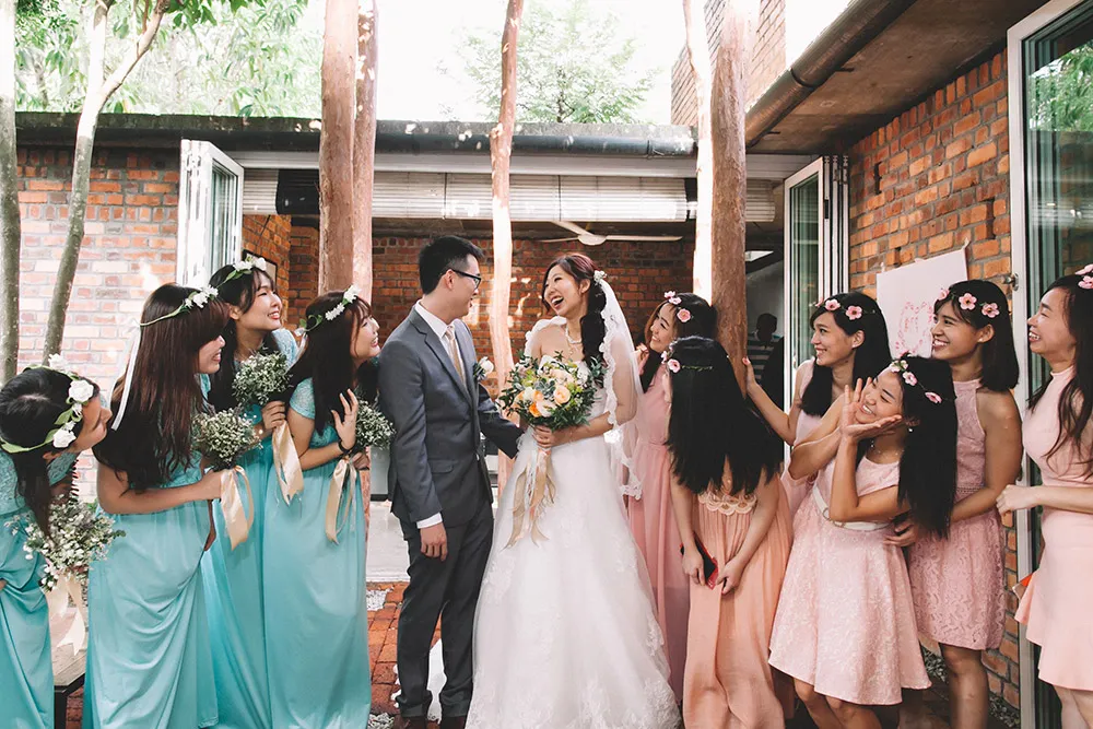 Photo by Arch and Vow Studio. theweddingnotebook.com