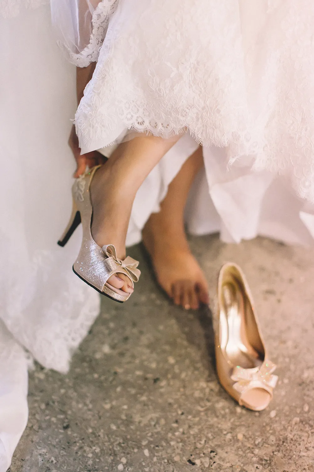 Photo by Arch and Vow Studio. theweddingnotebook.com