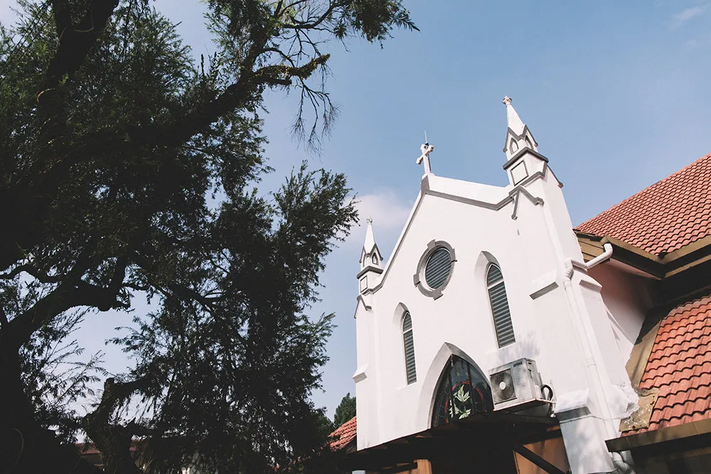 Photo by Arch and Vow Studio. theweddingnotebook.com