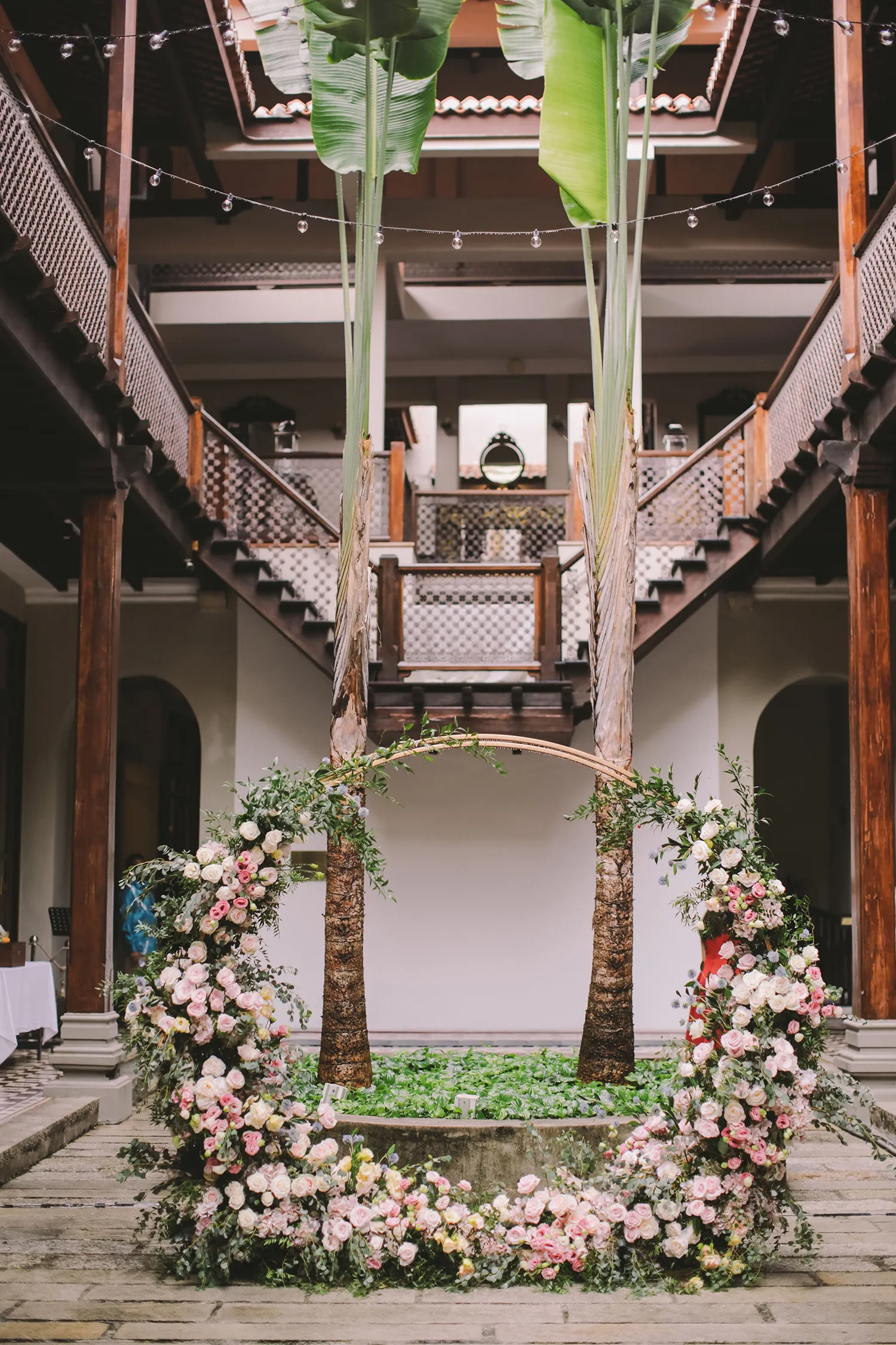 Jenny Sun Photography. theweddingnotebook.com