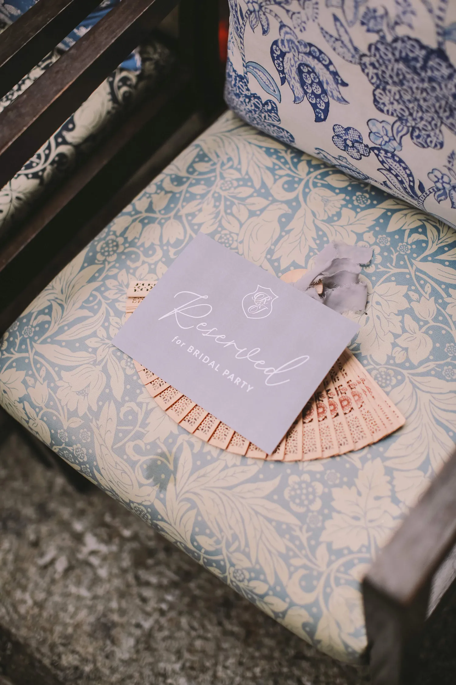 Jenny Sun Photography. theweddingnotebook.com