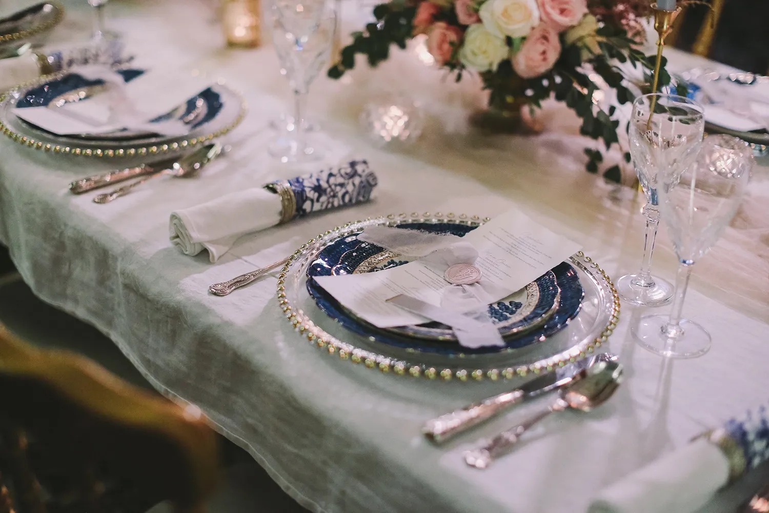 Jenny Sun Photography. theweddingnotebook.com