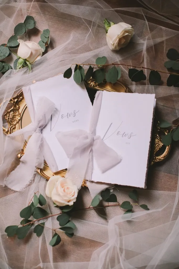 Jenny Sun Photography. theweddingnotebook.com