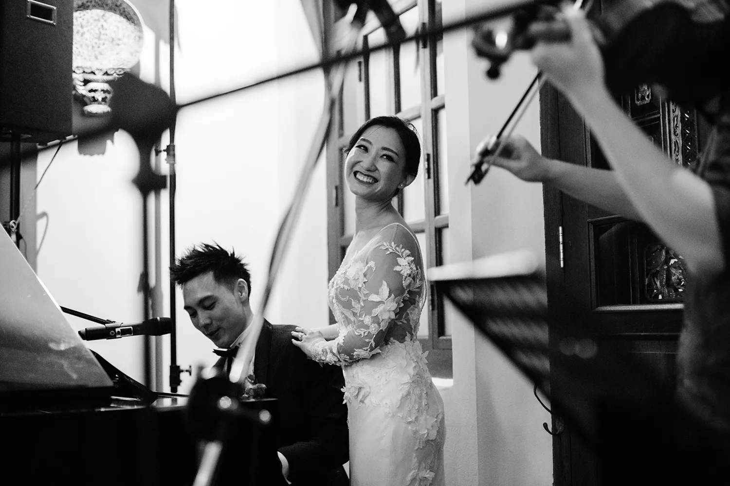 Jenny Sun Photography. theweddingnotebook.com