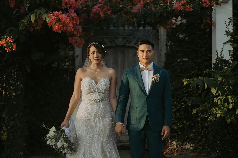 Photo by Fire Wood and Earth. theweddingnotebook.com