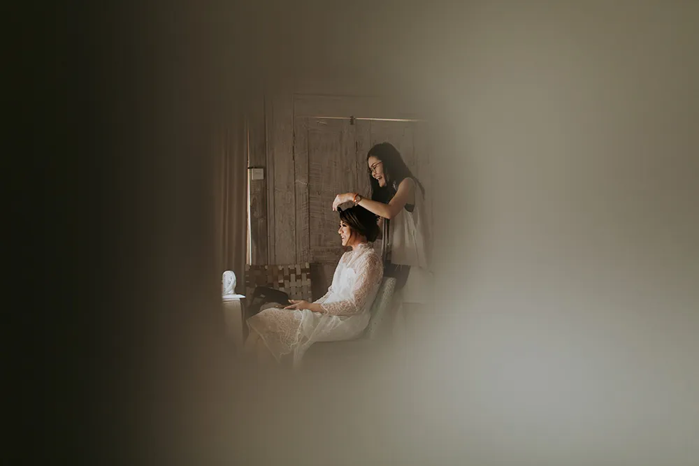 Photo by Fire Wood and Earth. theweddingnotebook.com