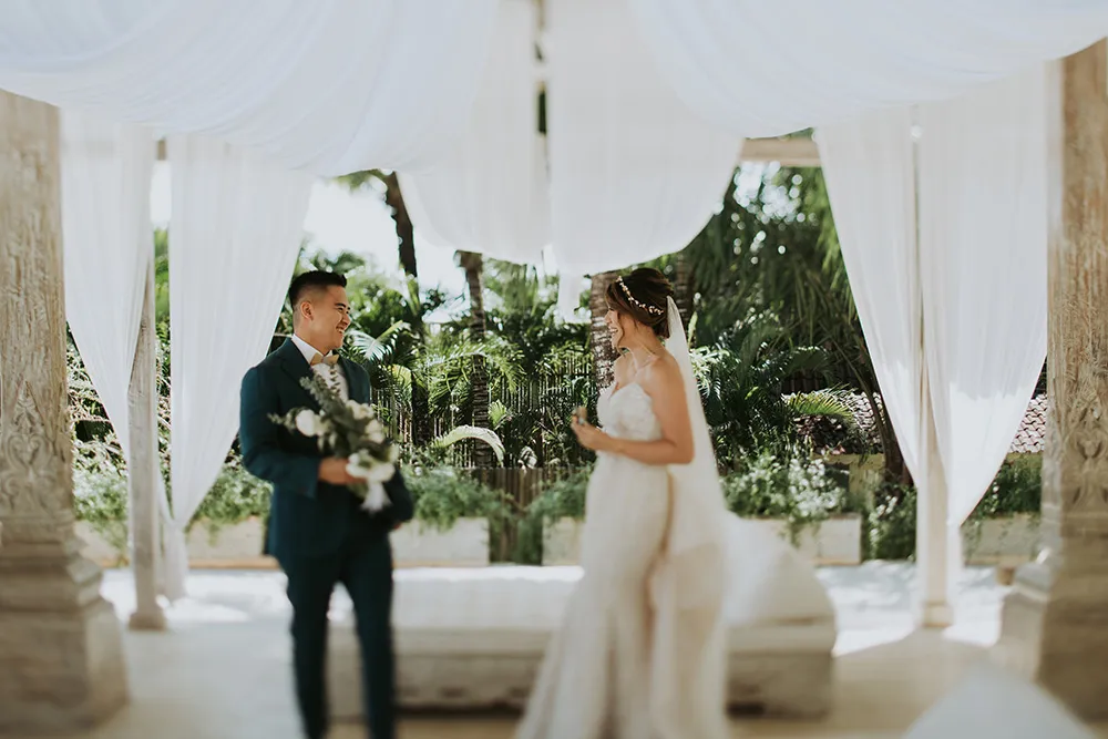 Photo by Fire Wood and Earth. theweddingnotebook.com