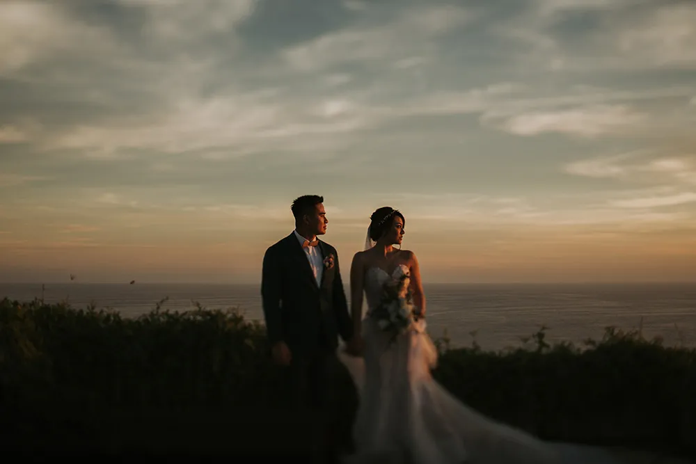 Photo by Fire Wood and Earth. theweddingnotebook.com