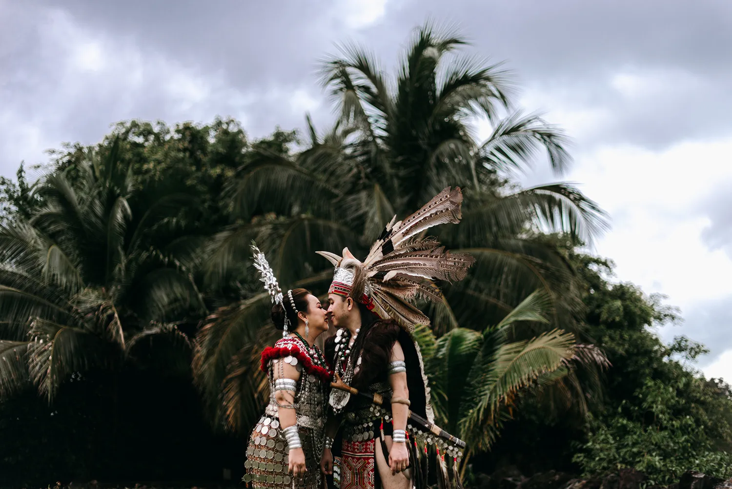 Andy Phe Photography. theweddingnotebook.com