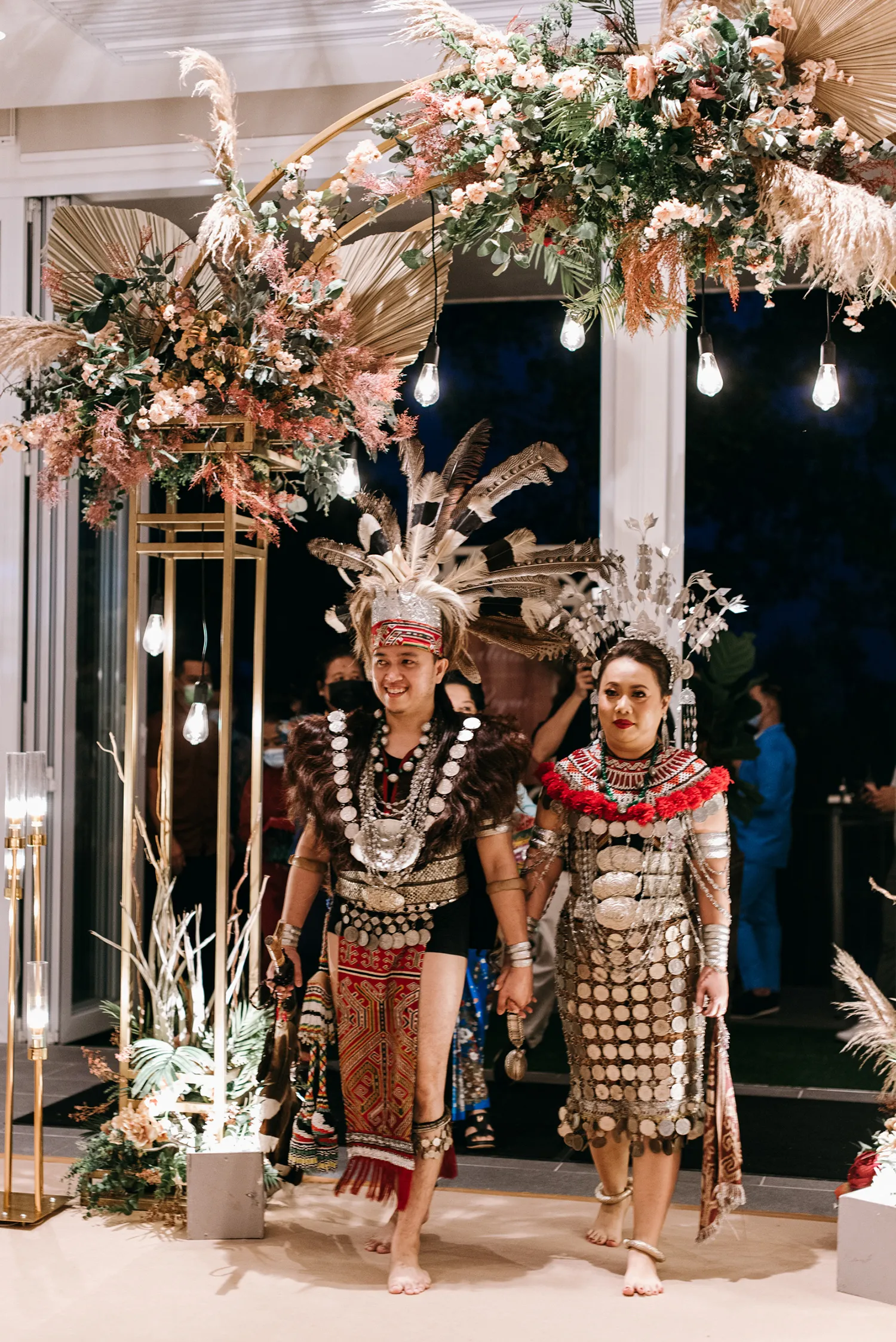 Andy Phe Photography. theweddingnotebook.com