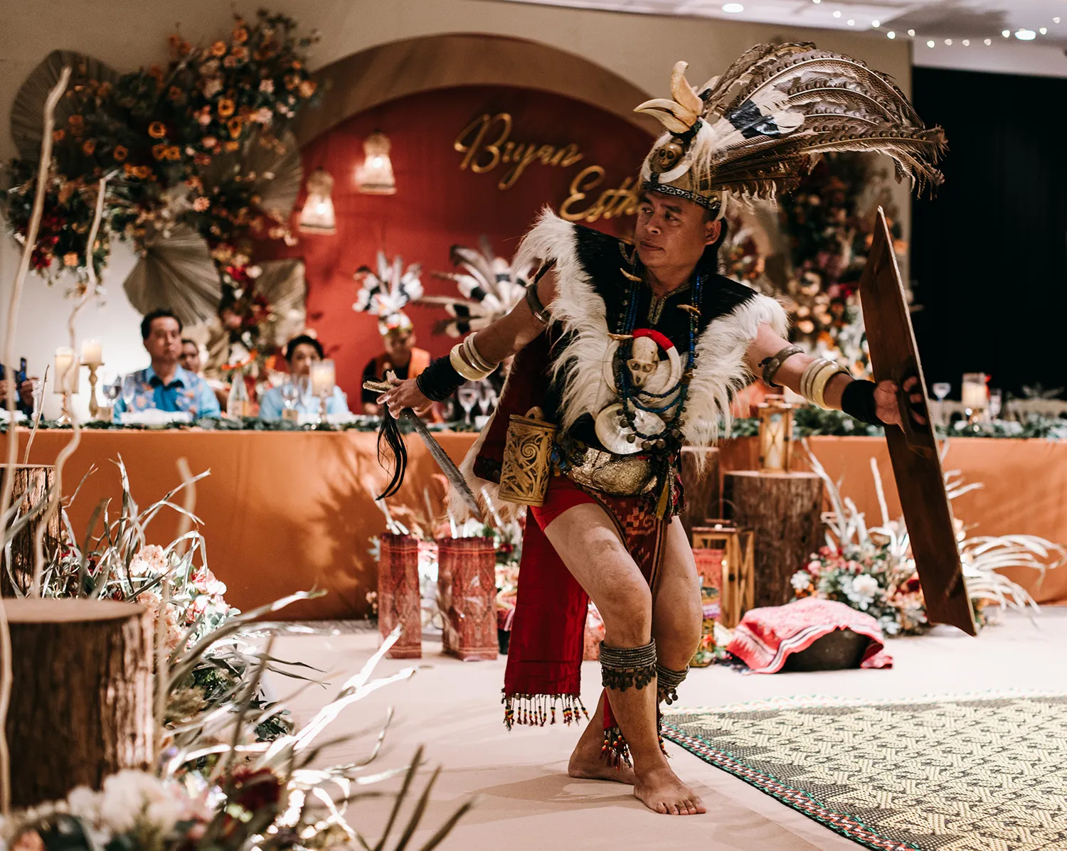 Andy Phe Photography. theweddingnotebook.com