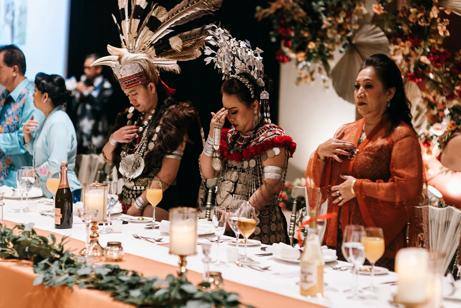 Andy Phe Photography. theweddingnotebook.com