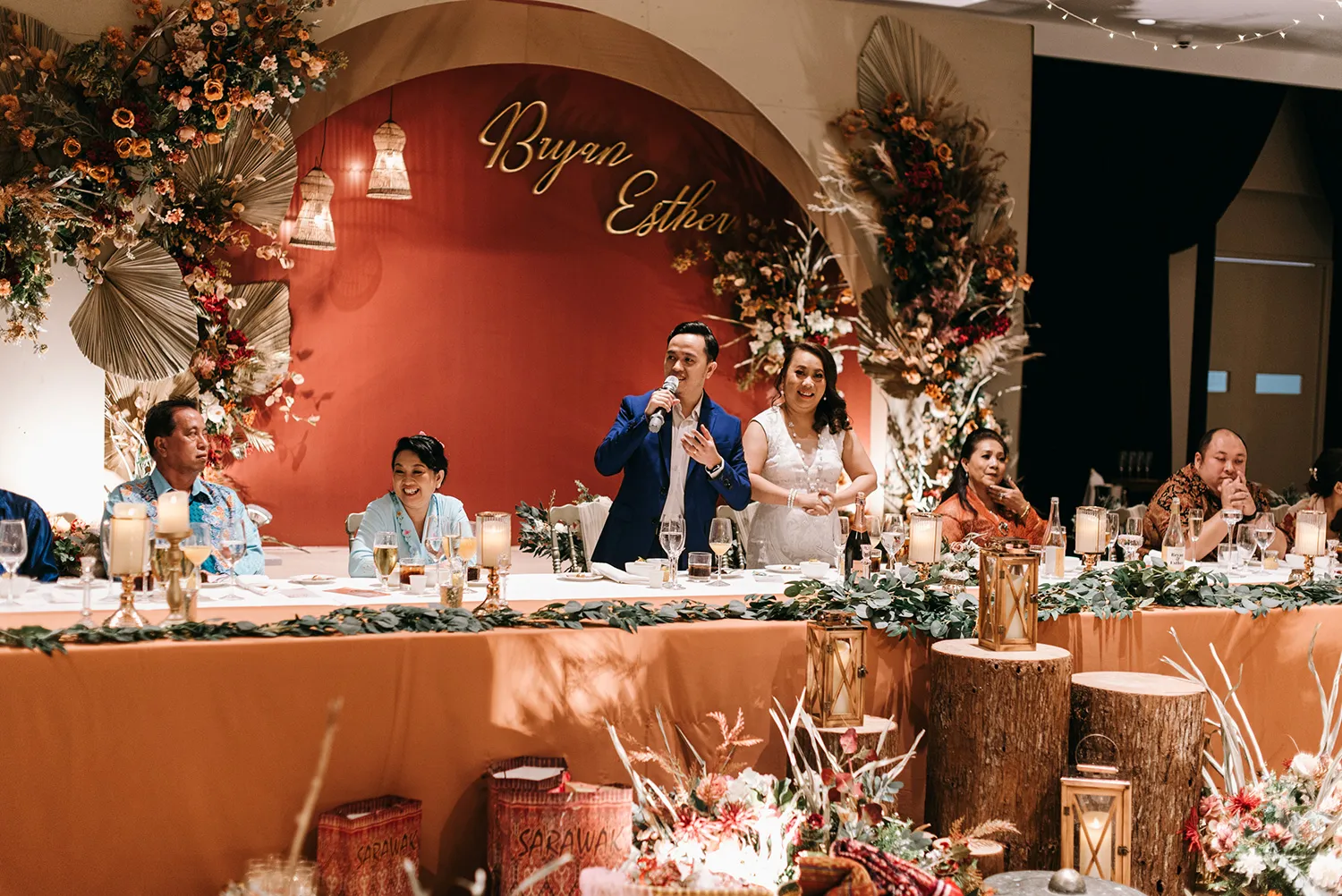 Andy Phe Photography. theweddingnotebook.com