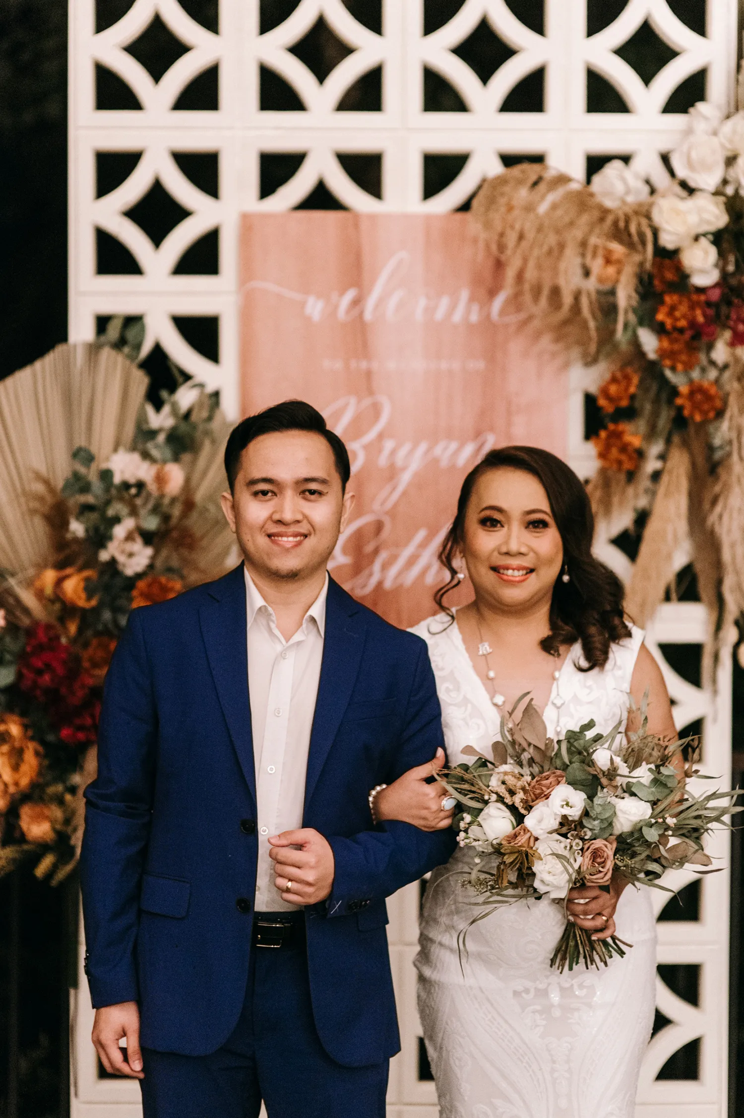 Andy Phe Photography. theweddingnotebook.com