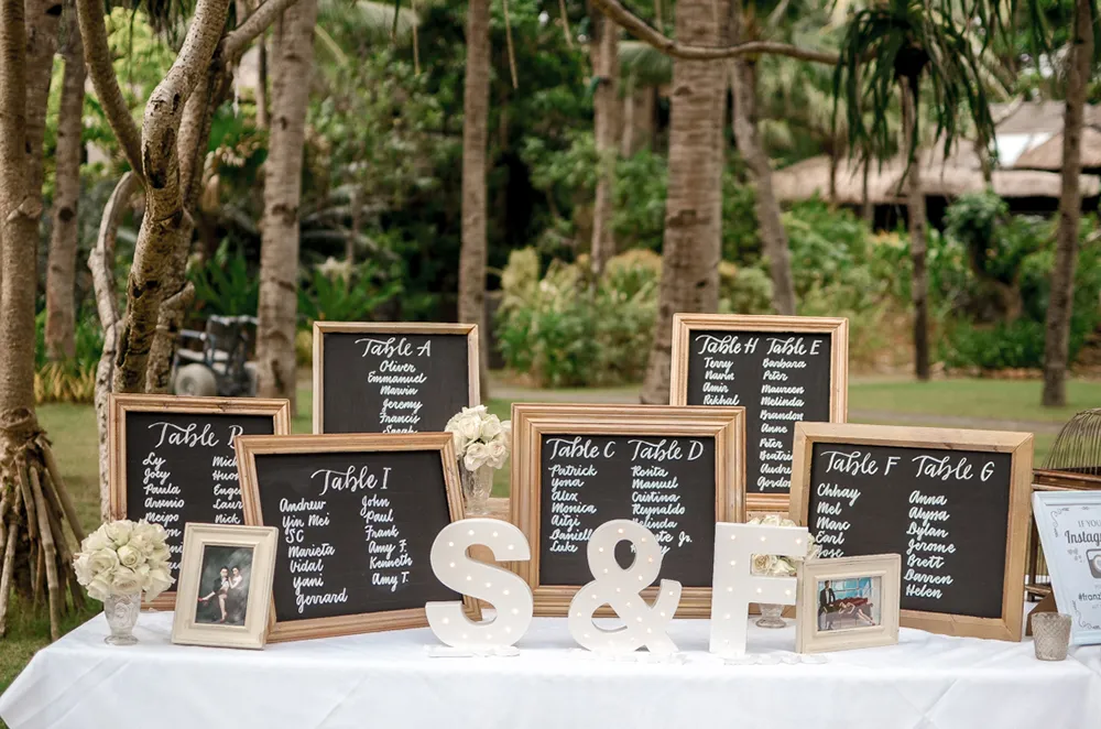 Photo by Mayad Studios. theweddingnotebook.com 