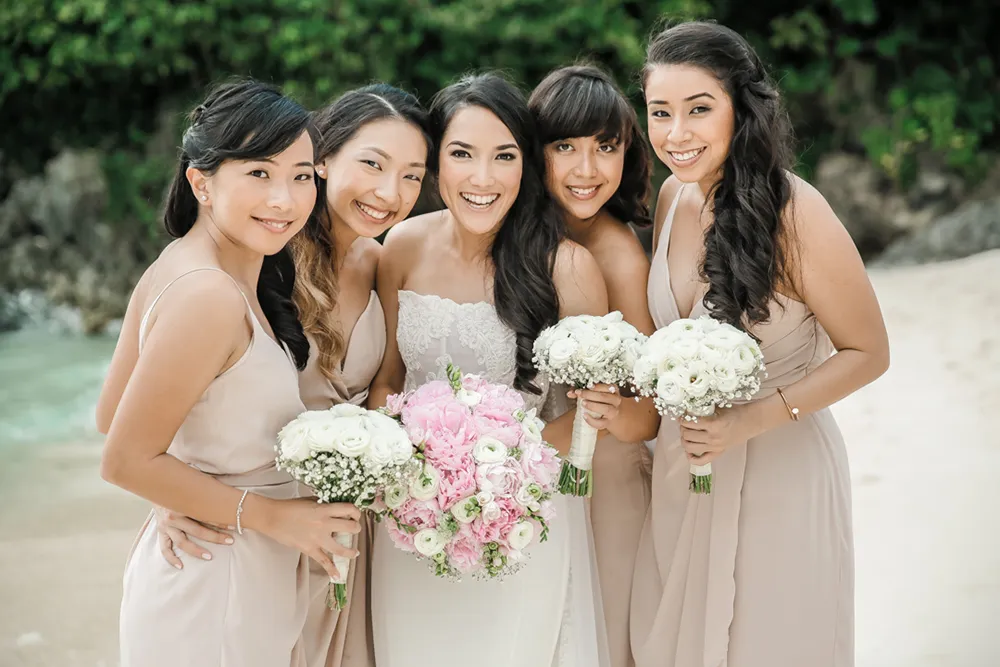 Photo by Mayad Studios. theweddingnotebook.com 