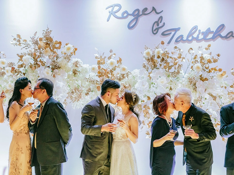 A Modern White and Gold Wedding at Empire Hotel Subang