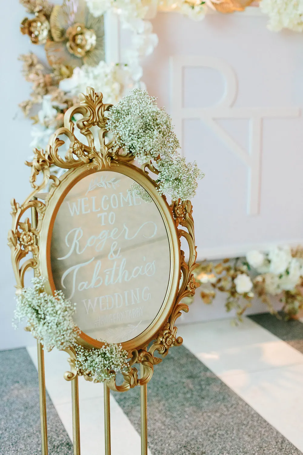 Photo by MJK Photography. theweddingnotebook.com