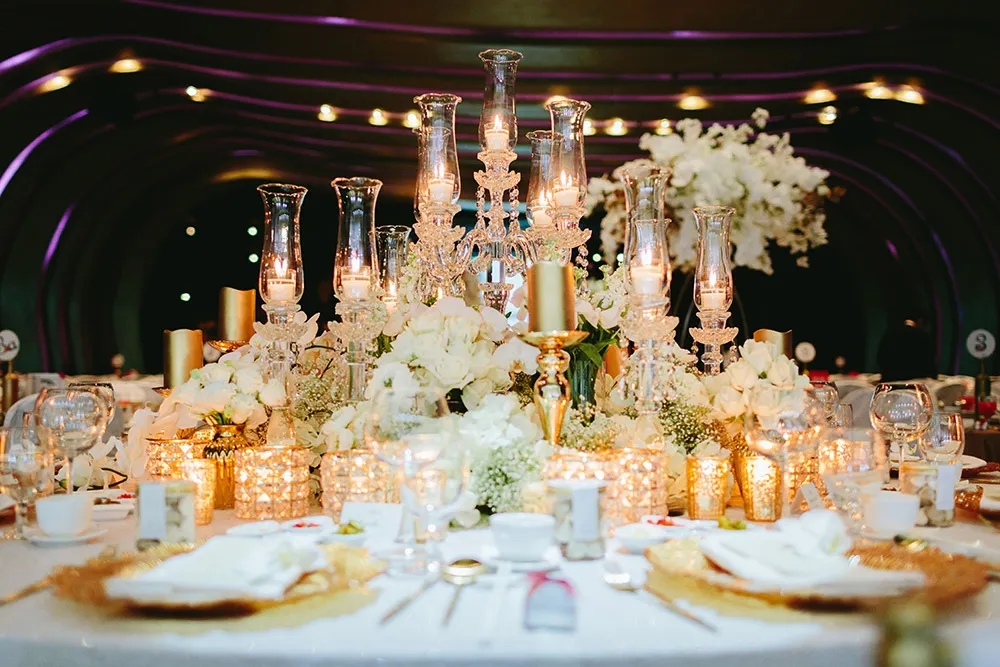 Photo by MJK Photography. theweddingnotebook.com