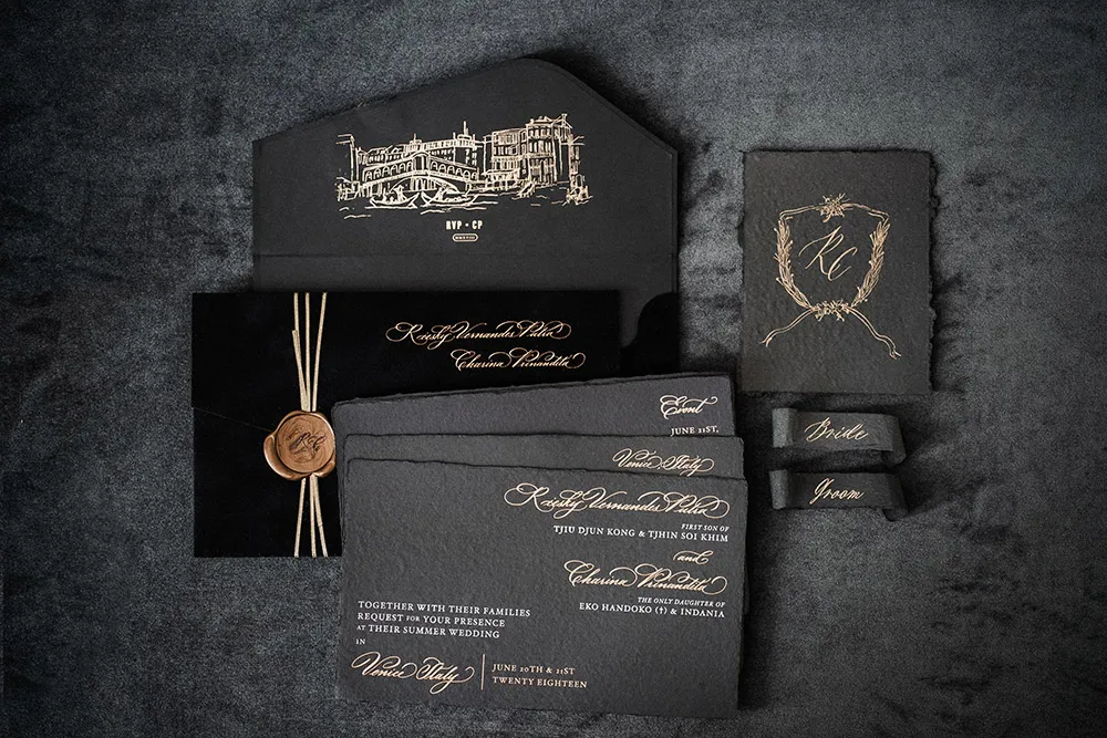 Photo by Axioo. theweddingnotebook.com