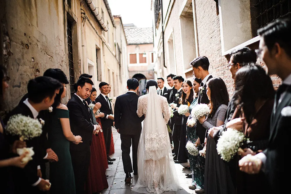 Photo by Axioo. theweddingnotebook.com