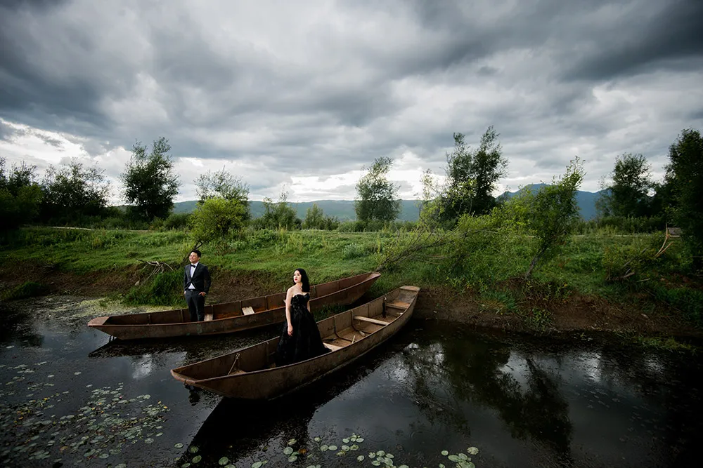 Photo by Fixer Photography. theweddingnotebook.com