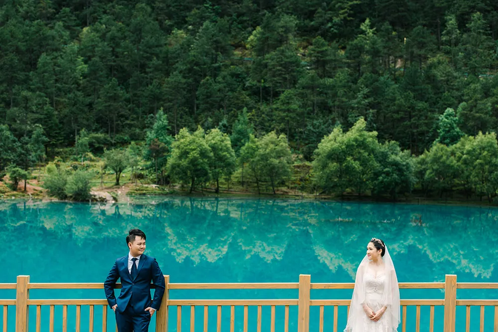 Photo by Fixer Photography. theweddingnotebook.com