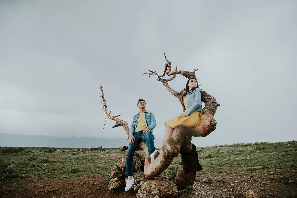 Photo by Fixer Photography. theweddingnotebook.com