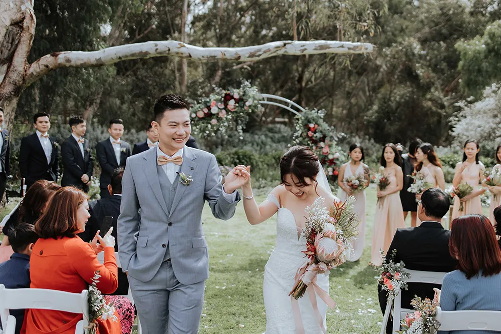 Photo by Anson Photography. theweddingnotebook.com
