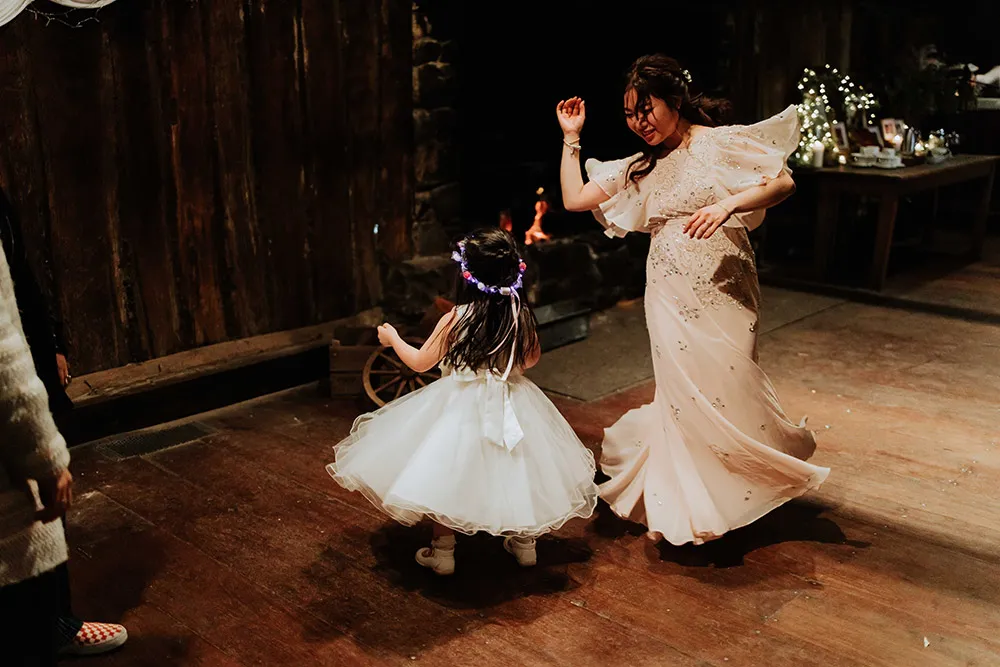 Photo by Anson Photography. theweddingnotebook.com