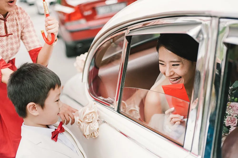 Munkeat Photography. theweddingnotebook.com