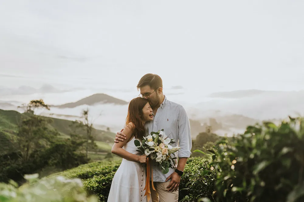 Photo by Moments by Jeremy. theweddingnotebook.com