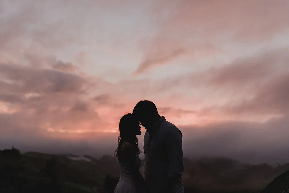 Photo by Moments by Jeremy. theweddingnotebook.com