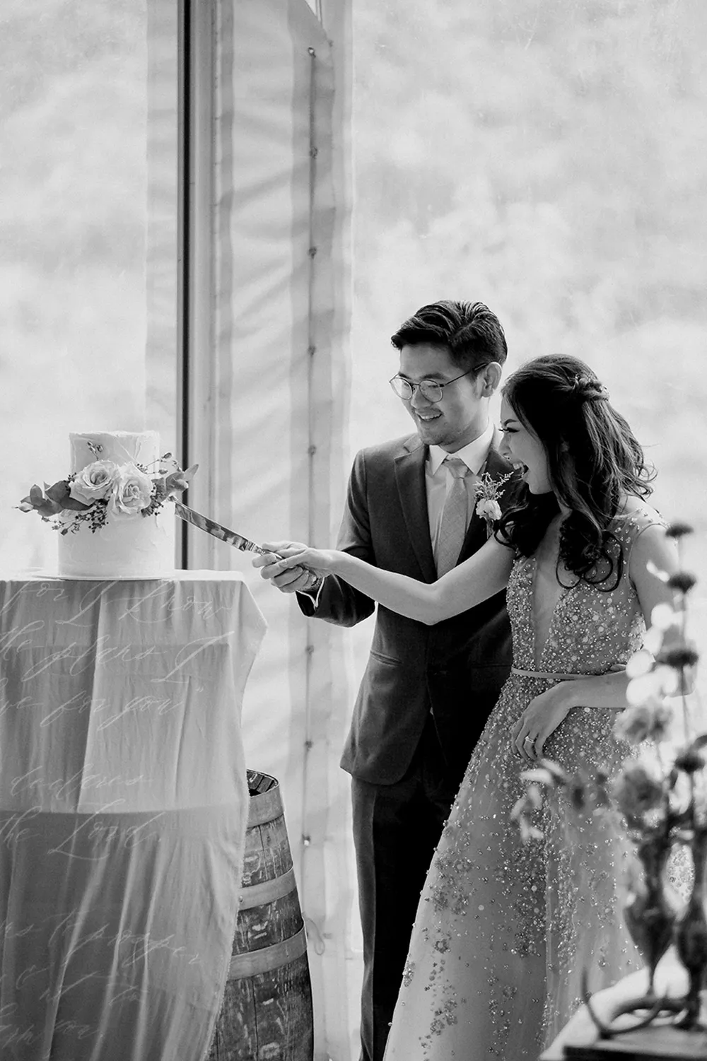 Photography by Axioo. theweddingnotebook.com