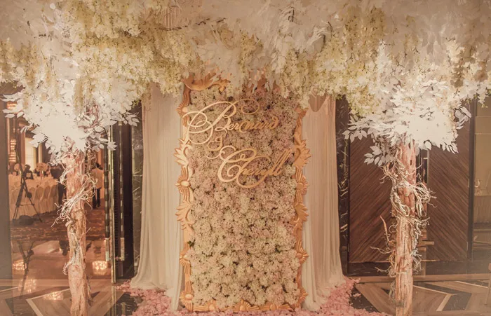Styling by The Peak Xperience. theweddingnotebook.com