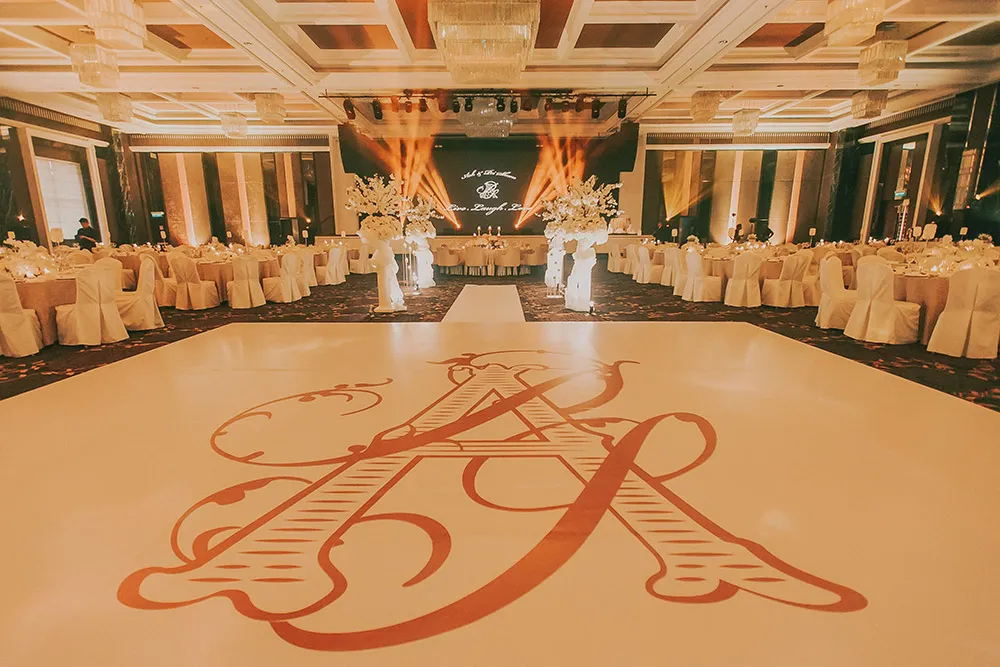 Louis Loo Photography. theweddingnotebook.com