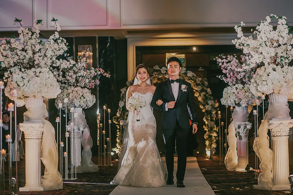 Louis Loo Photography. theweddingnotebook.com