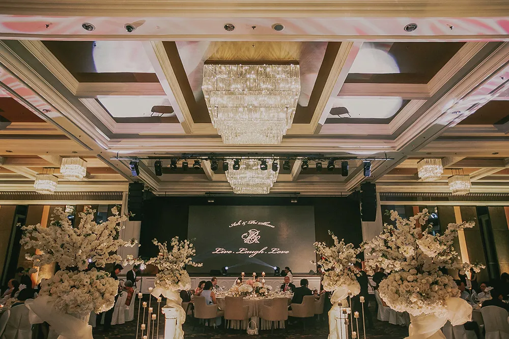 Louis Loo Photography. theweddingnotebook.com